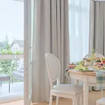 Ξενοδοχείο με διαμερίσματα Molo Σόποτ