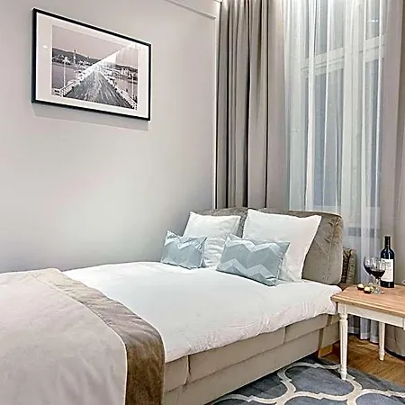 Aparthotel Molo 3*